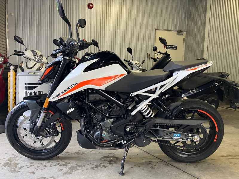 KTM 390 Duke 2022
