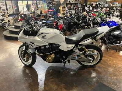 Honda CB1300 Super Boldor 2011