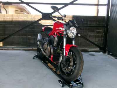 Ducati Monster 1200S 2014