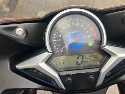 Honda CBR250R 2011