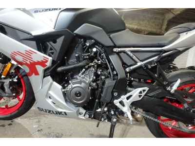 Suzuki GSX-8R 2025