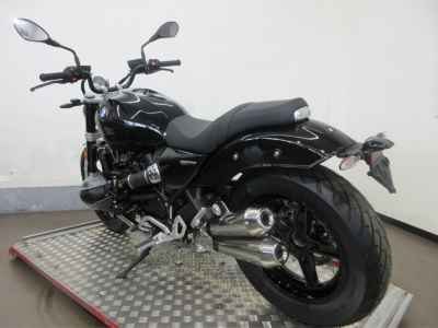 BMW R12 2025