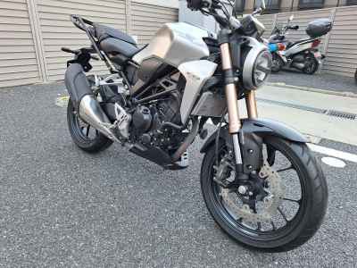 Honda CB250R 2019