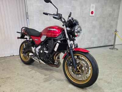 Kawasaki Z650RS 2024