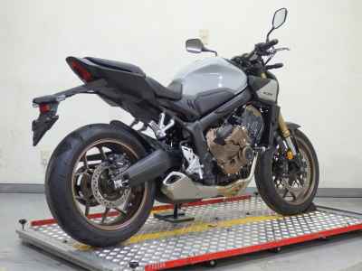 Honda CBR650F 2025