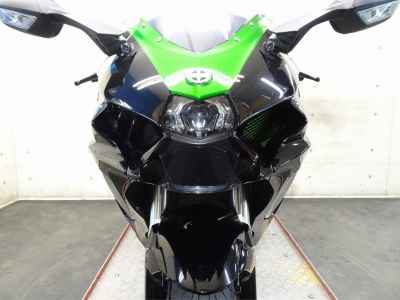 Kawasaki Ninja H2 SX 2022