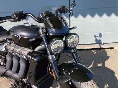 Triumph Rocket 3 R 2025