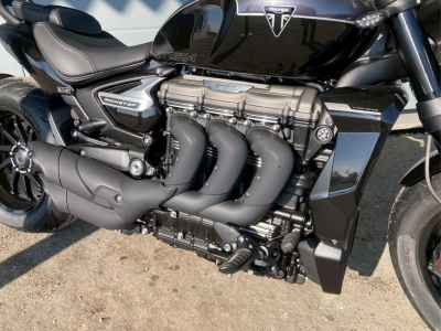 Triumph Rocket 3 R 2025