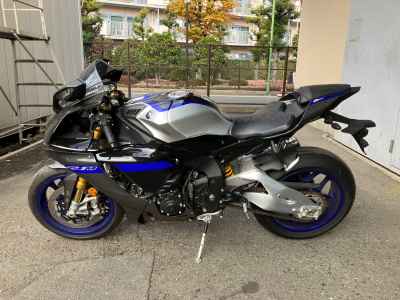 Yamaha YZF-R1M 2023