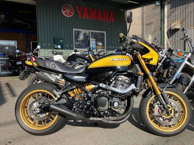 Kawasaki Z900RS 2023