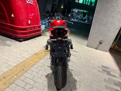 Ducati Panigale V2S 2025
