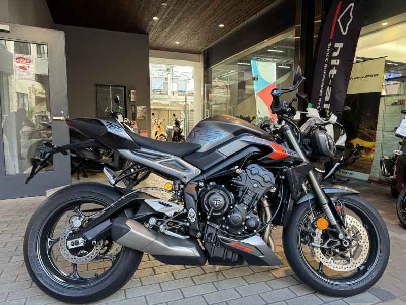 Triumph Street Triple RS 2025