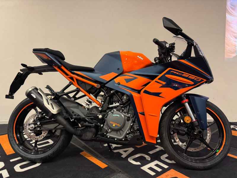 KTM RC 390 2022