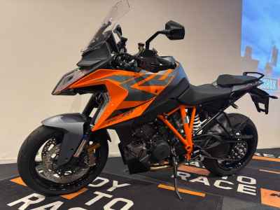 KTM 1290 Super Duke GT 2023