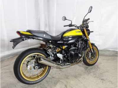Kawasaki Z900RS 2024
