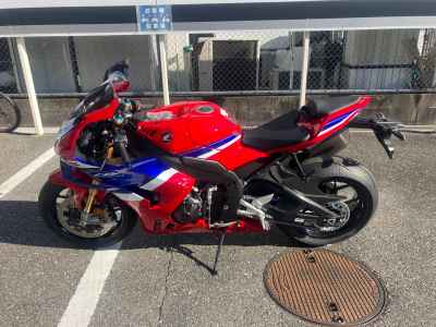 Honda CBR1000RR 2025