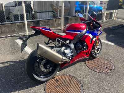 Honda CBR1000RR 2025