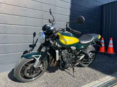 Kawasaki Z900RS 2024