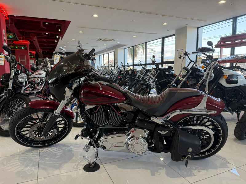 Harley-Davidson Breakout FXSB1580 2017