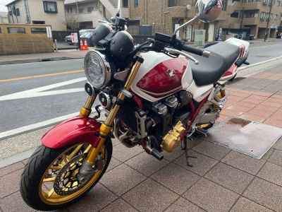 Honda CB1300SF 2023