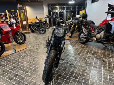 Ducati Scrambler Sixty2 2016