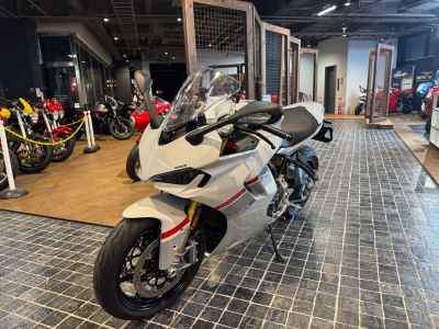 Ducati Supersport 950 S 2025
