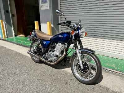 Yamaha SR400 2022