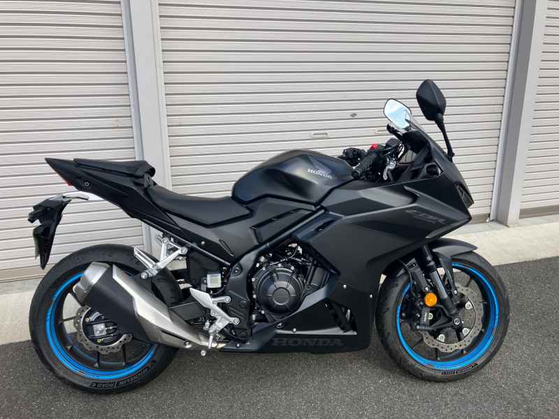 Honda CBR400R 2025