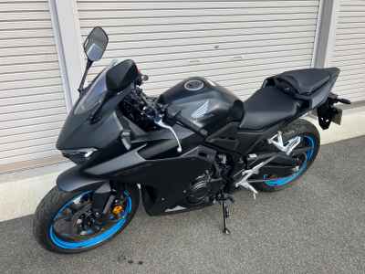 Honda CBR400R 2025