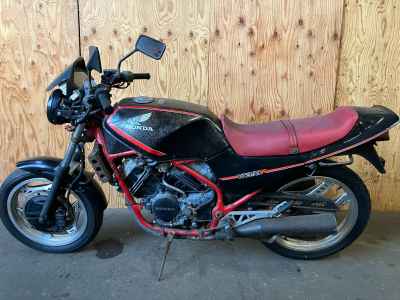 Honda VT250F Xelvis
