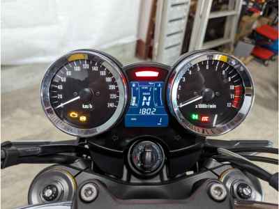 Kawasaki Z900RS 2024