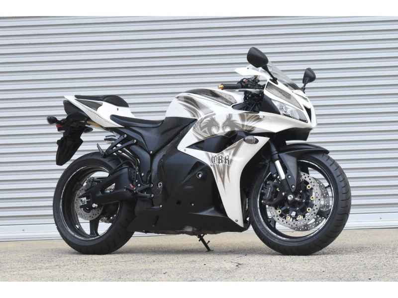 Honda CBR600RR 2011