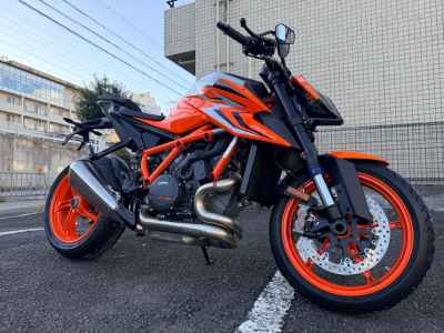 KTM 1290 Super Duke R 2023