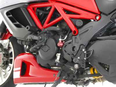 Ducati Diavel Strada 2015