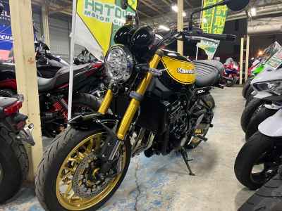 Kawasaki Z900RS SE 2024