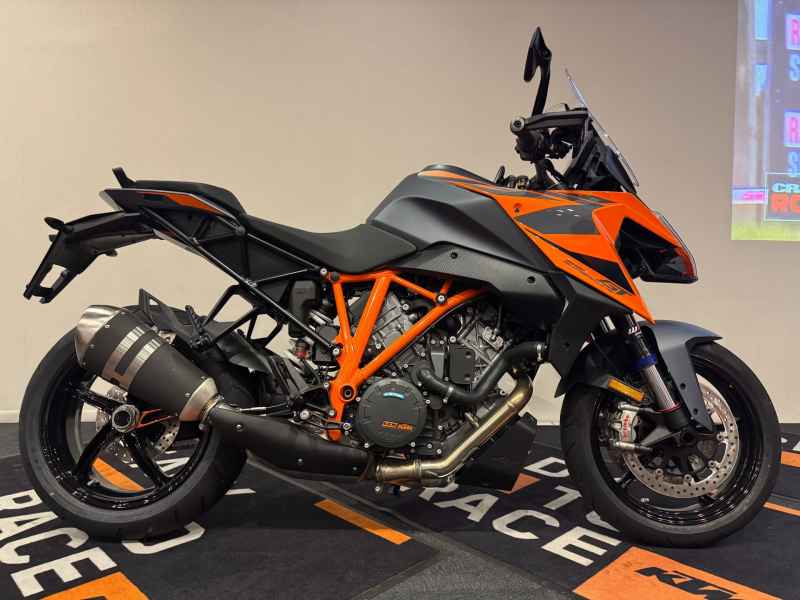 KTM 1290 Super Duke GT 2023