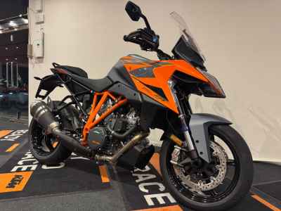 KTM 1290 Super Duke GT 2023