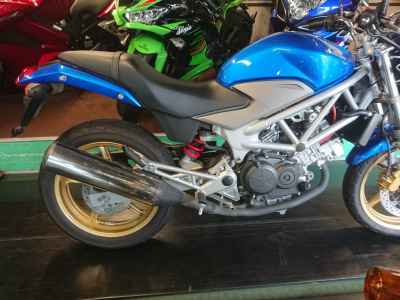 Honda VTR250 2009