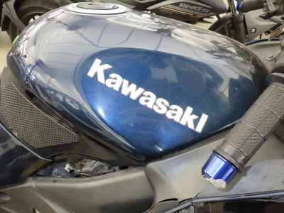 Kawasaki ZZR400 2006