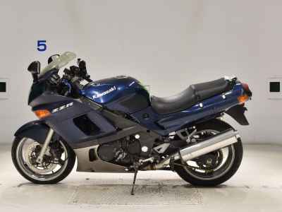 Kawasaki ZZR400 2006