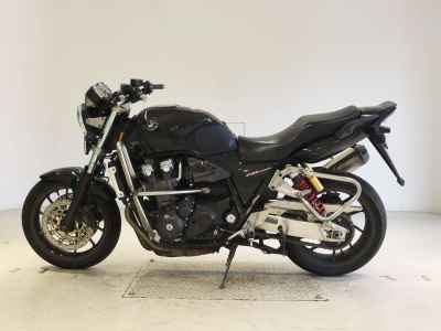 Honda CB1300SF 2016