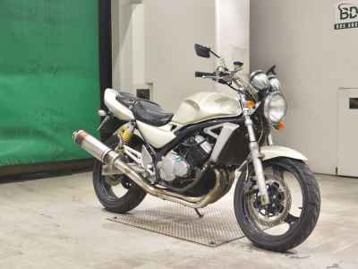 Kawasaki Balius ZR250