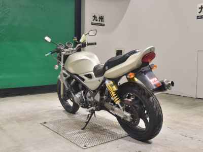 Kawasaki Balius ZR250