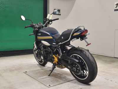 Kawasaki Z900RS