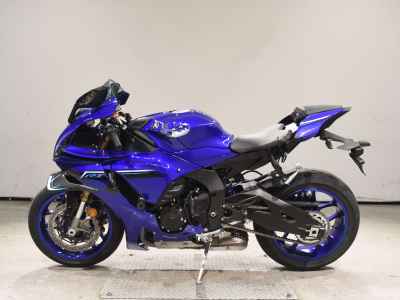 Yamaha YZF-R1 2025