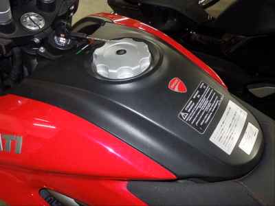 Ducati Hyperstrada 821 2015