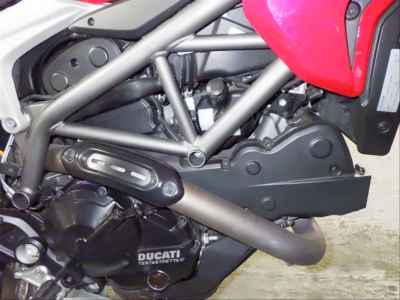 Ducati Hyperstrada 821 2015