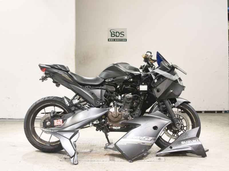Suzuki Gixxer 250SF