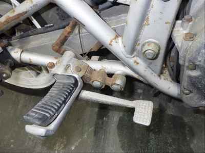 Suzuki GSX750S Katana