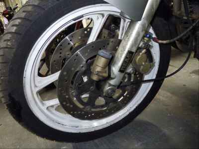 Suzuki GSX750S Katana